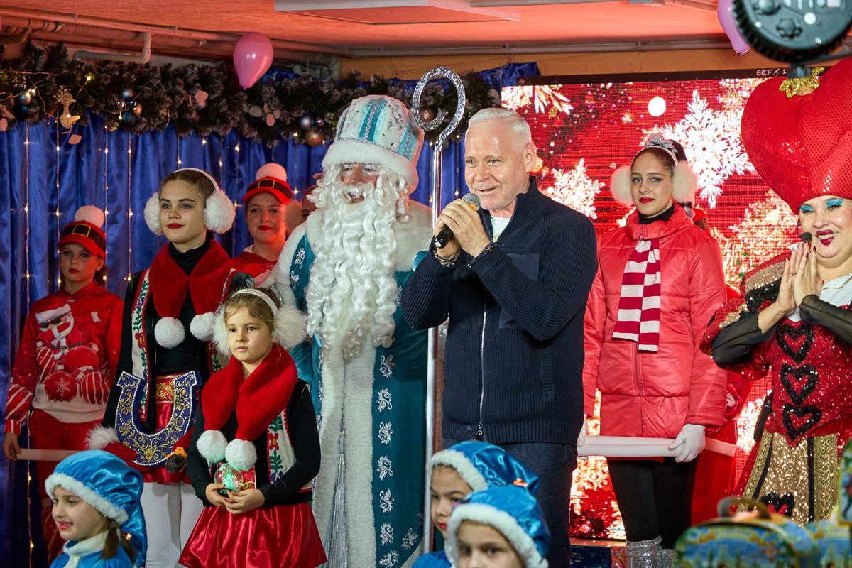 Влаштували свято для дітлахів у Новобаварському районі міста: Новини Харкова