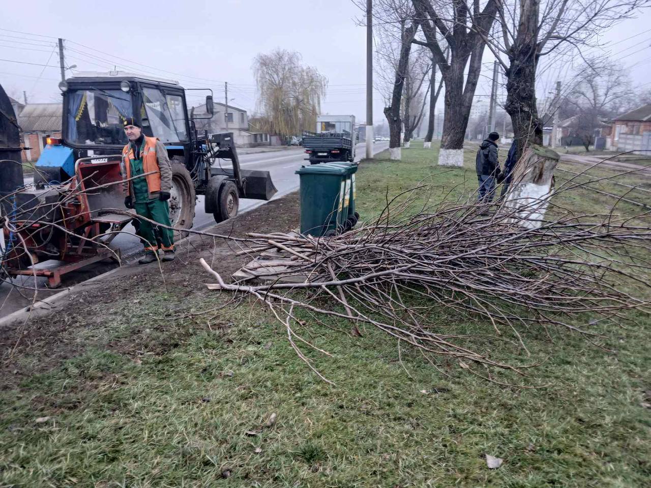 Комунальники впорядкували території приватного сектору у чотирьох районах Харкова