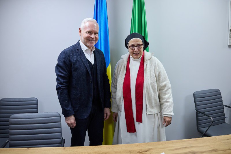 Розширять підтримку Харкова у гуманітарній, соціальній та медичній сферах барселонські партнери міста: Новини Харкова