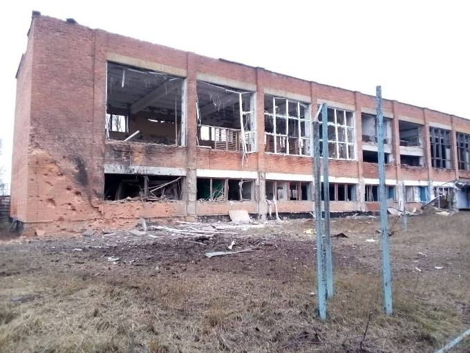 Новини Харкова: Одноробівку атакували трьома авіаційними бомбами