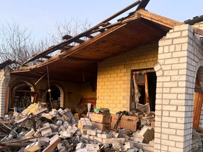Харків та область: п’ятеро постраждалих, пошкоджені будівлі після ударів ворога
