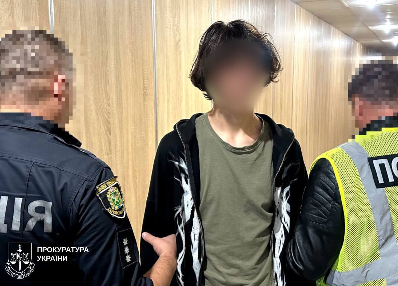 Справу 19-річного харків’янина, який підпалював автівки, передано до суду