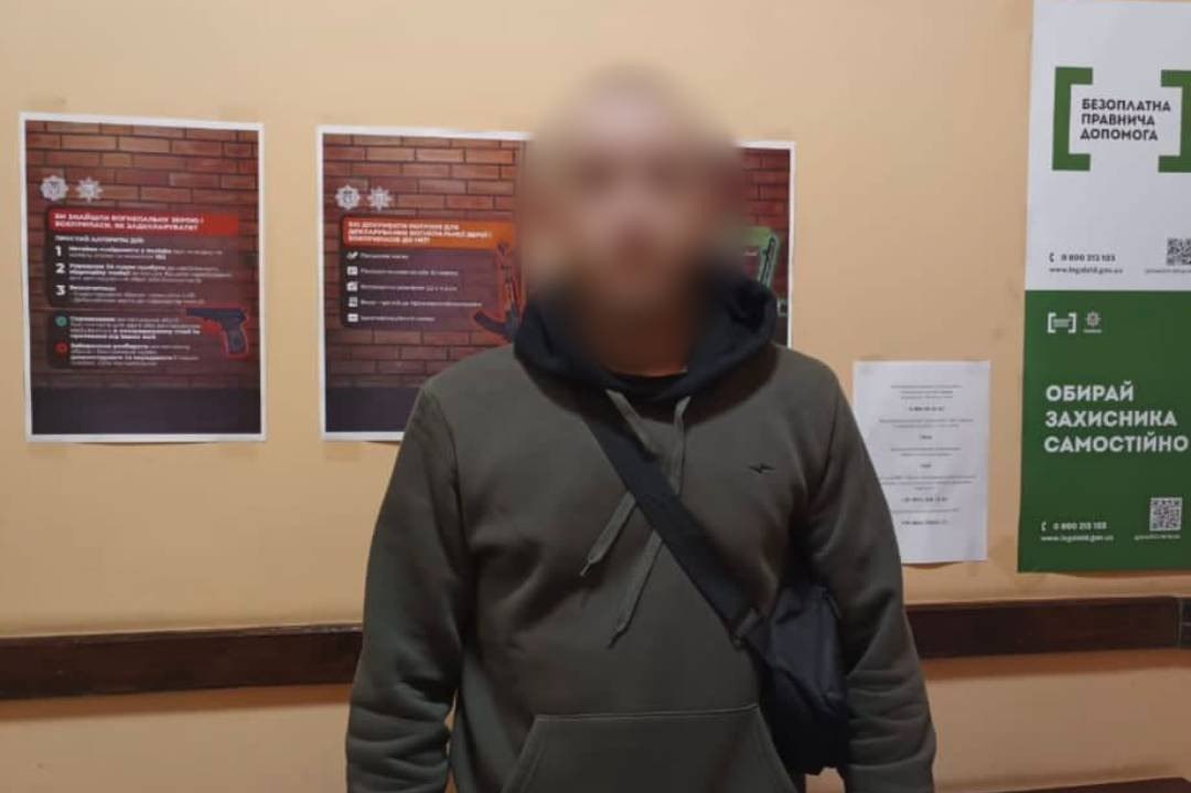 На Харківщині водія підозрюють у нападі на поліцейського під час зупинки авто