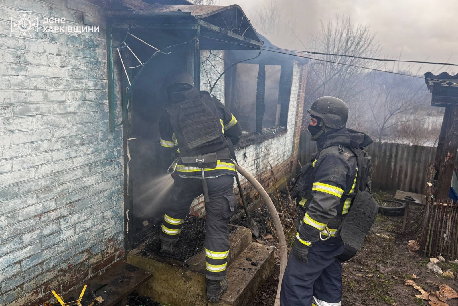Новини Харкова: через обстріл сталася пожежа в Івано-Шийчине
