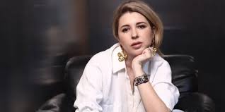 Наречена відомого українського політика запропонувала грітися вібраторами