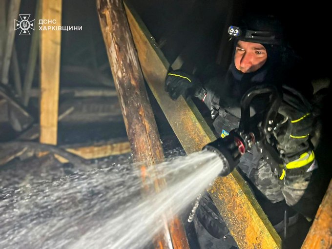 Новини Харкова: дрони вдарили по адмінбудівлі