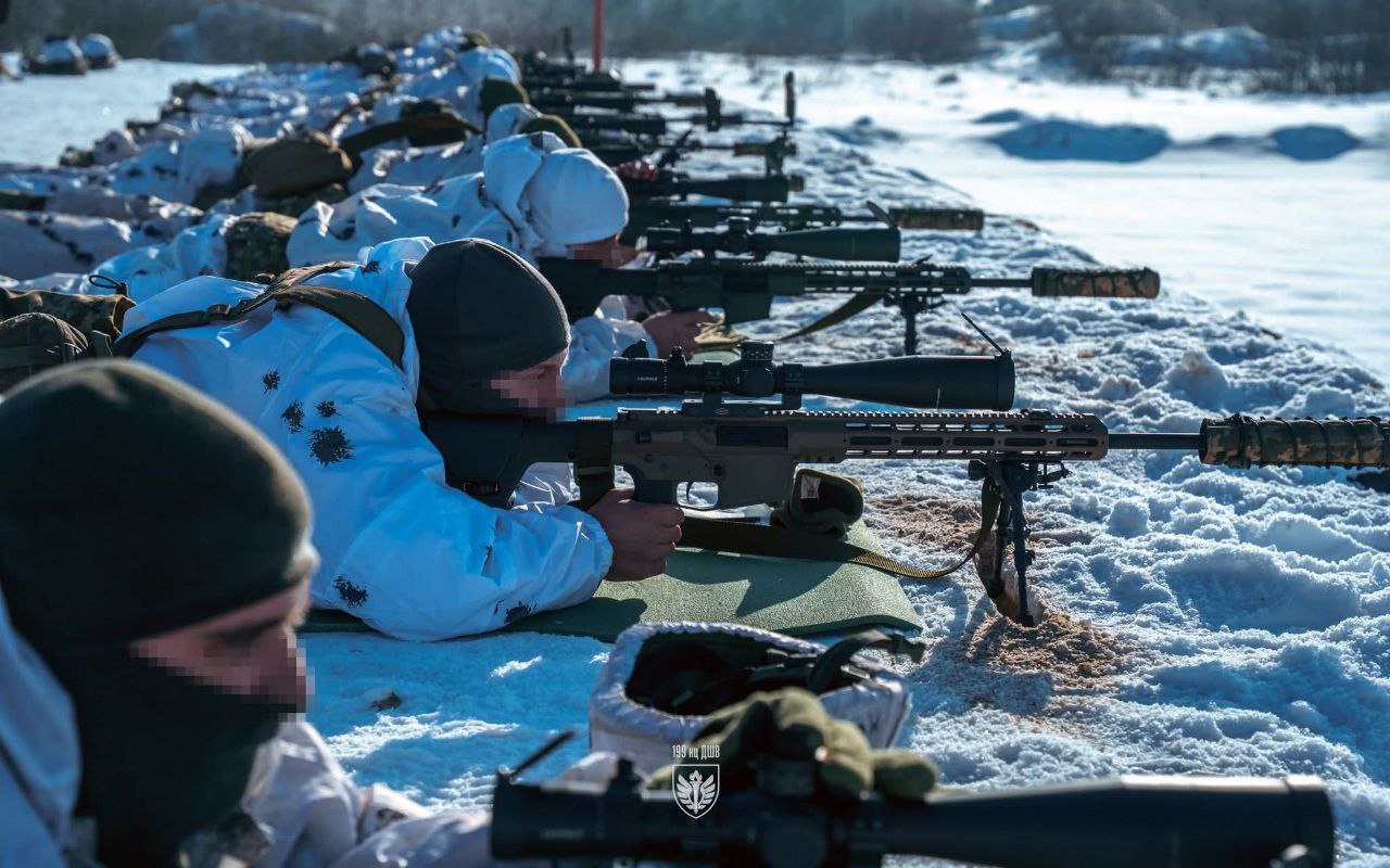 Відбито шість атак росіян, чотири бої ще тривають: Новини Харкова