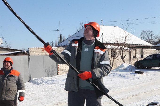 Новини Харкова: бригади відновлюють світло