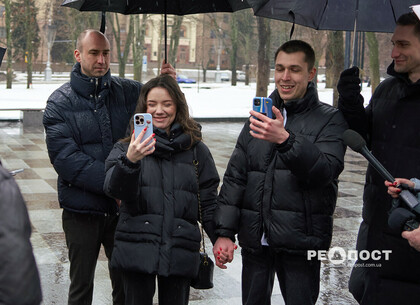 У Харкові пара зареєструвала шлюб за допомогою 5G (фото)