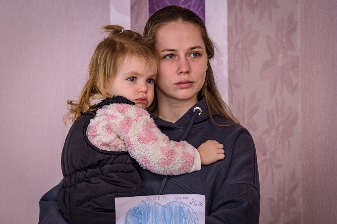 Новини Харкова: діти зібрали подарунки військовим