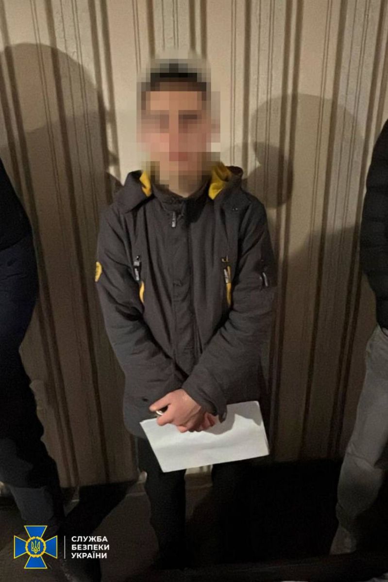 Новини Харкова: неповнолітній одесит готувався підірвати патруль поліції