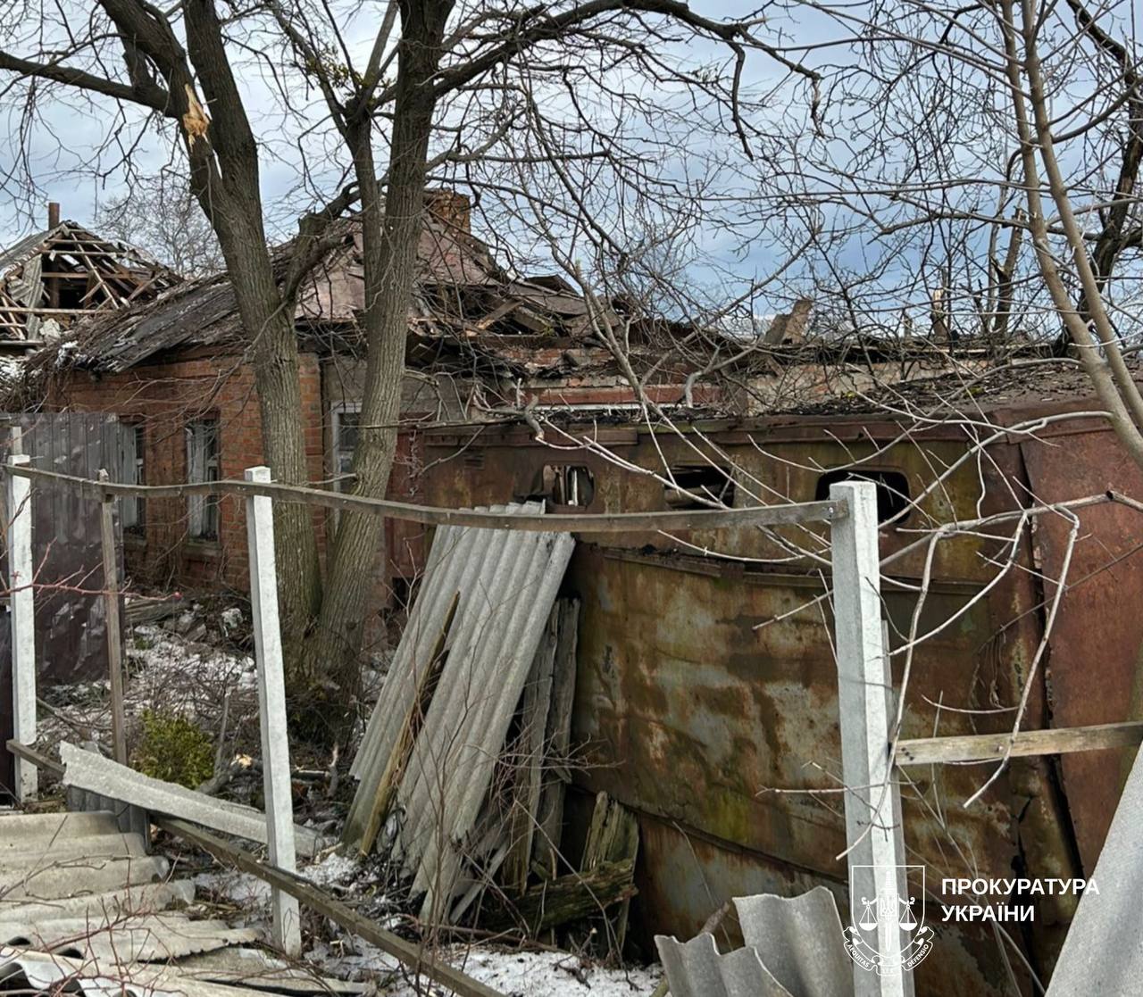 Постраждала 8-річна дитина під час удару ворожого дрону по передмістю: Новини Харкова