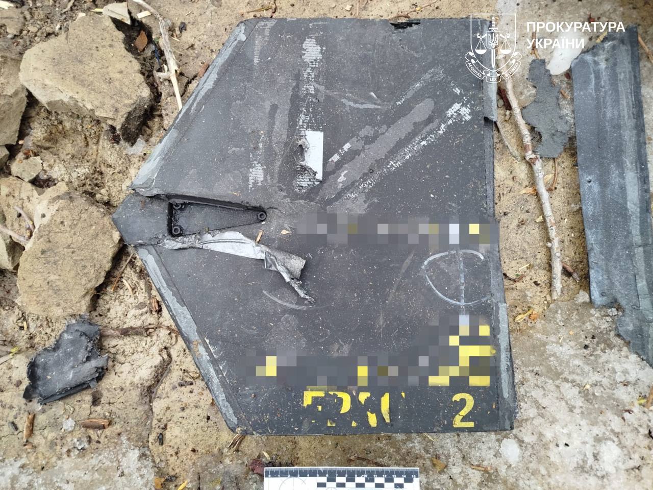 Постраждала 8-річна дитина під час удару ворожого дрону по передмістю: Новини Харкова