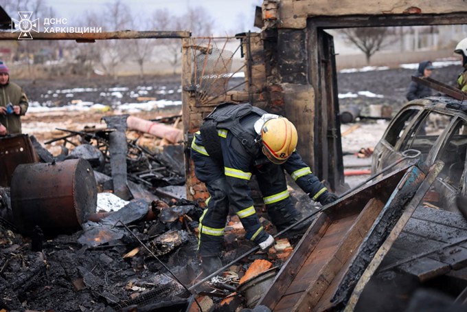 У селищі Мала Рогань Харківського району російський безпілотник спричинив пожежу