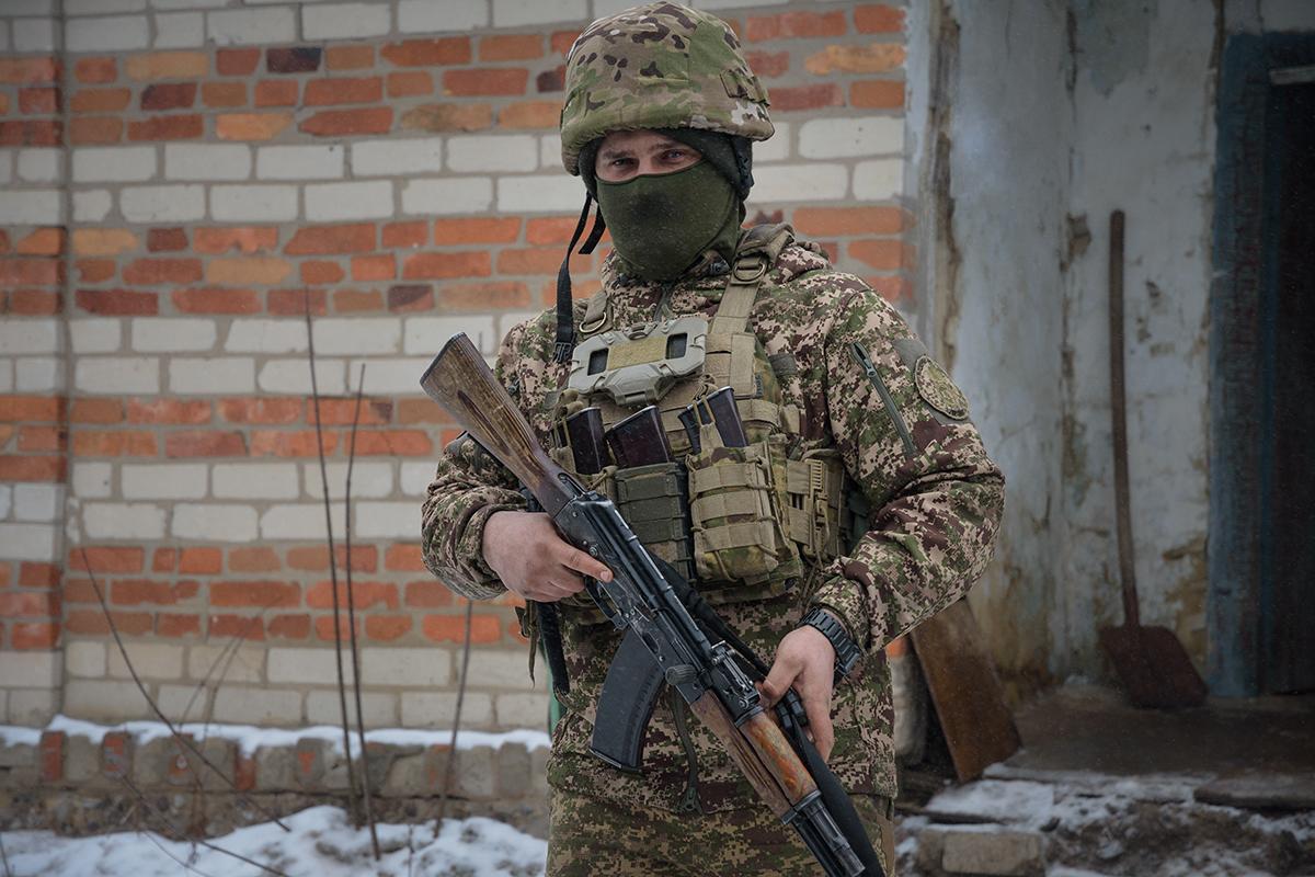Новини Харкова: Моджахед обороняє місто та доньку
