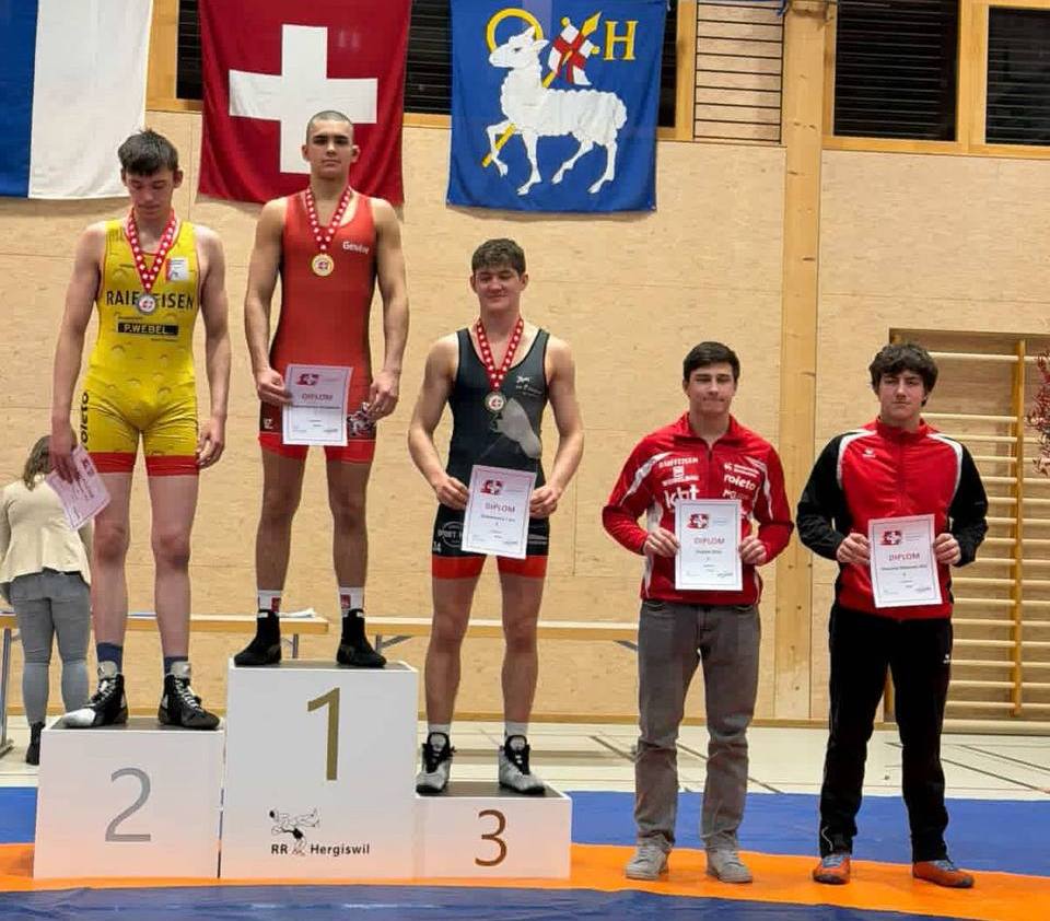 Став чемпіоном Швейцарії з вільної боротьби харківський спортсмен: Новини Харкова