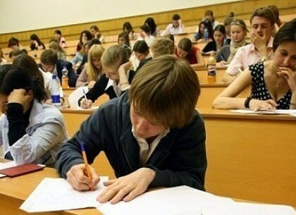 Вища освіта дорожчає: у МОН пояснили, чому зросте вартість навчання в харківських університетах