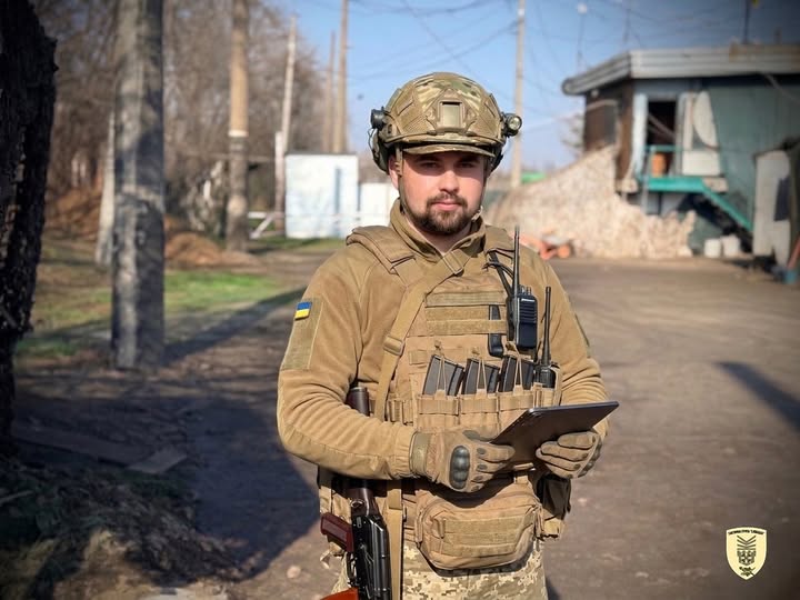 Розповів як відрізнити «замаскованого» військового від цивільного та боротьбу з контрабандою боєць 5-ї Слобожанської бригади НГУ, який служить на Харківщині: Новини Харкова