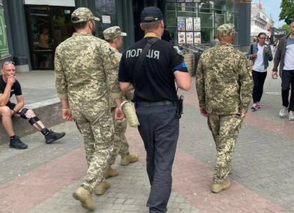 Нова схема мобілізації: розшук та доставку «ухилянтів» хочуть віддати поліції