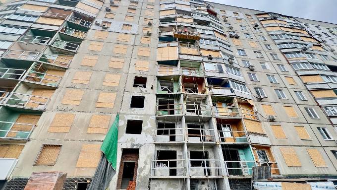 Новини Харкова: відновлюють будинок після КАБ