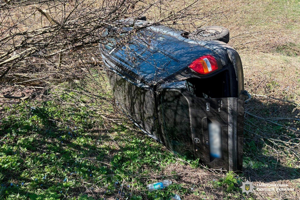 Вбивають водіїв швидкість та дистанція, поліція проаналізувала причини ДТП на Харківщині: Новини Харкова
