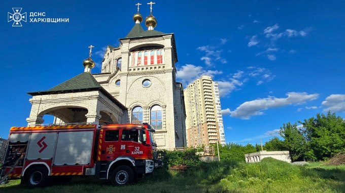 Новини Харкова: пожежа на території недобудованого храму