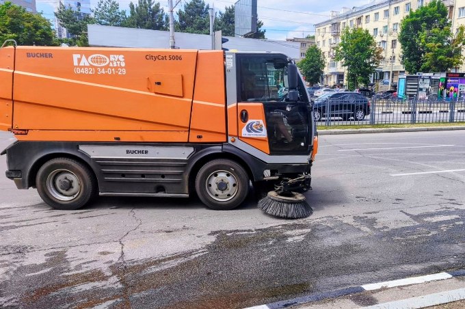 Новини Харкова: ремонт доріг і тротуарів у місті