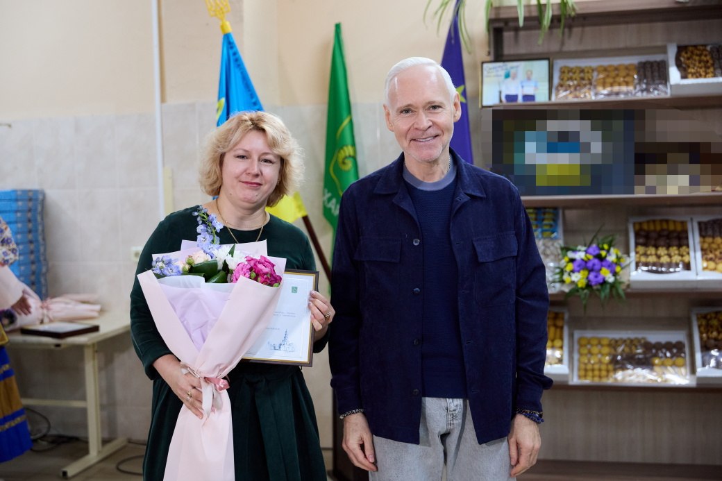 Відзначив кращіх працівників кондитерського підприємства, яке розширює виробничі потужності, Ігор Терехов: Новини Харкова