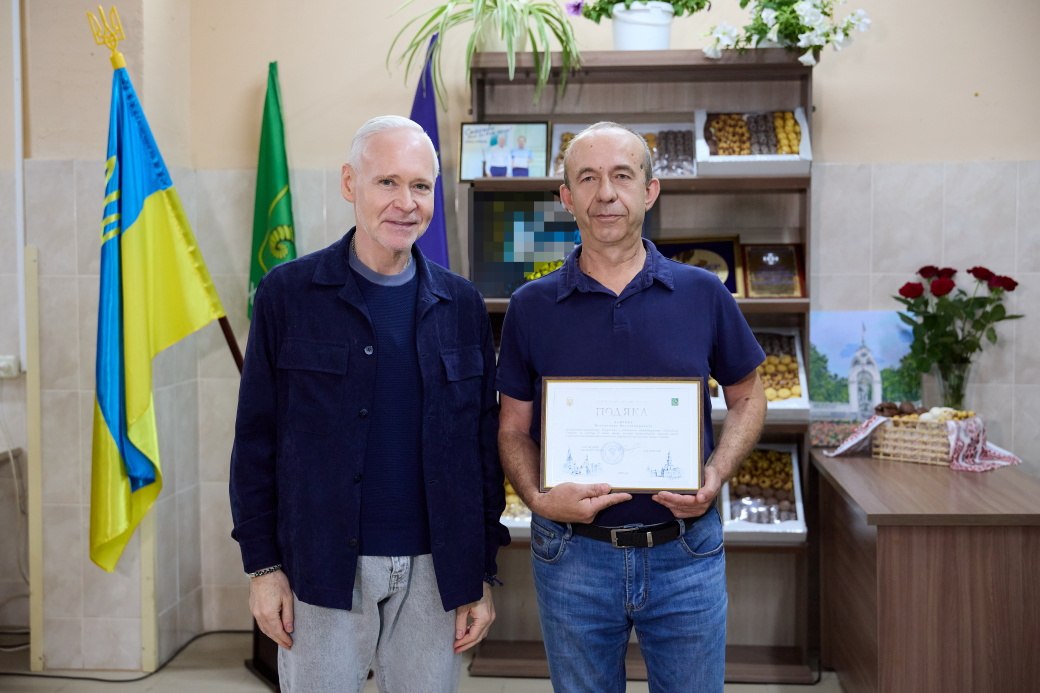 Відзначив кращіх працівників кондитерського підприємства, яке розширює виробничі потужності, Ігор Терехов: Новини Харкова
