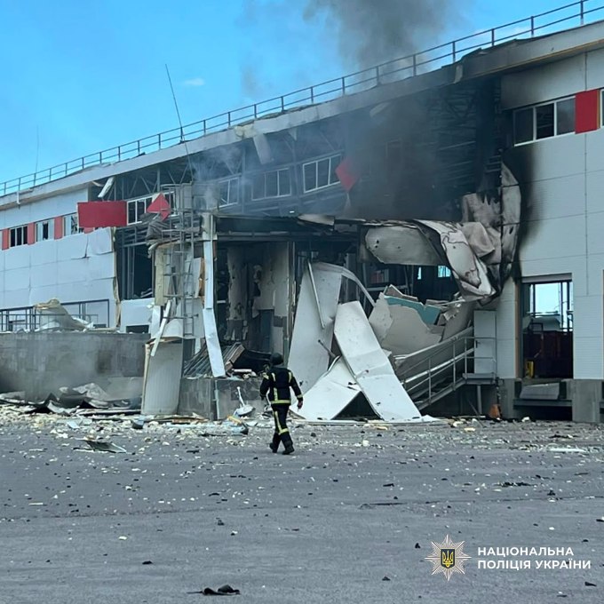 Новини Харкова: поліція повідомила про удар по терміналу