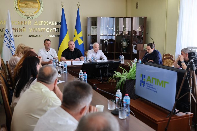 Новини Харкова: Терехов зустрівся з представниками бізнесу