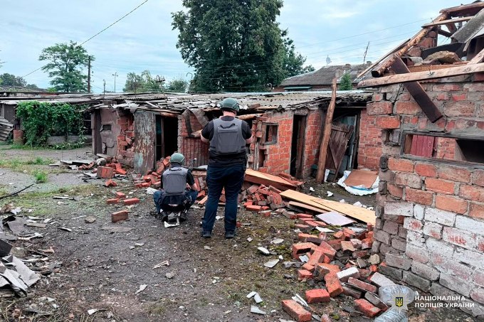 Новини Харкова: поліція показала фото наслідків ударів по Харківщині