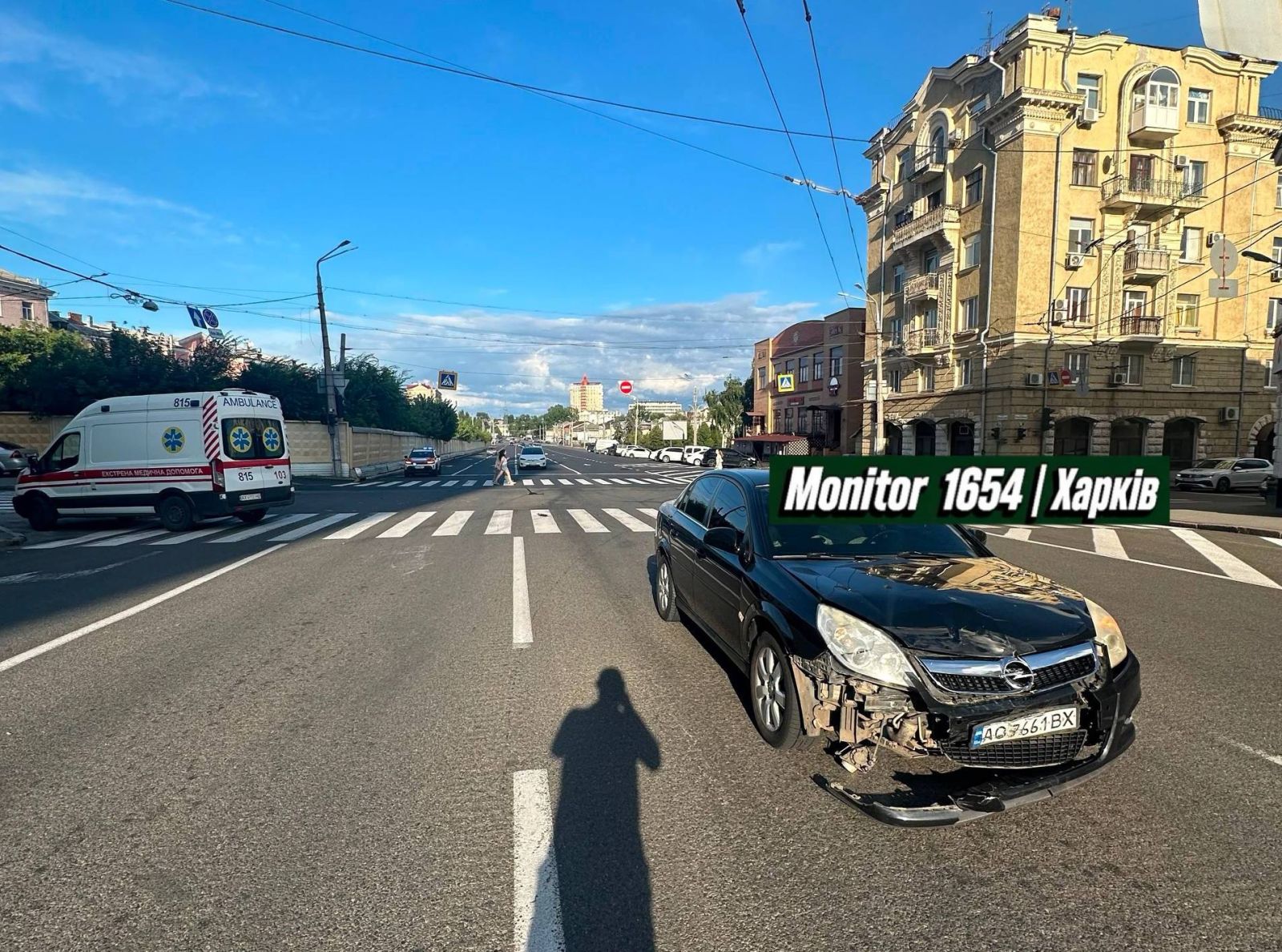 Перекинулася автівка у центрі міста після зіткнення з Opel: Новини Харкова