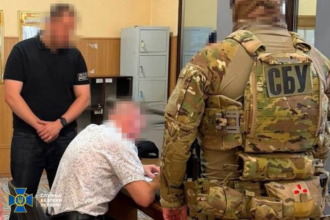 Новини Харкова: голову райсуду викрили на хабарі