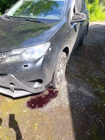 Новини Харкова: FPV-дрон влучив у цивільне авто в Золочеві