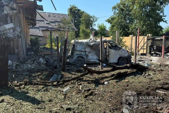 Фото наслідків атаки на Харків
