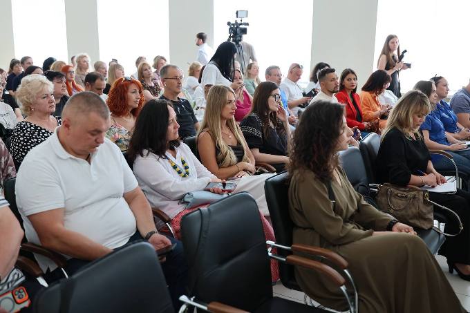 Новини Харкова: Терехов закликав підтримати людей без житла