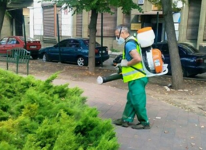 У Харкові розпочинається черговий етап боротьби з кліщами