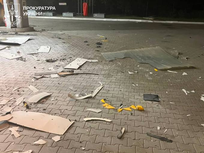 Новини Харкова: дрон «Молнія» пошкодив дах АЗС