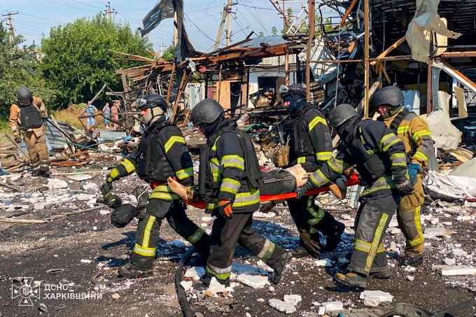 Новини Харкова: фото наслідків удару по Печенігах