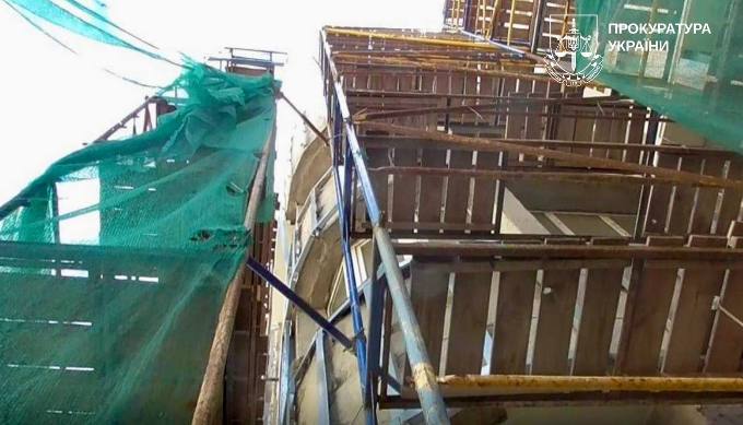 Новини Харкова: ремонт фасаду завдав мільйонних збитків