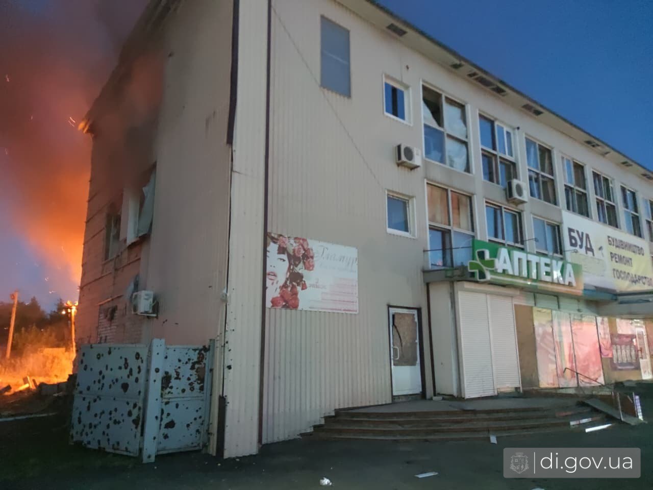 Новини Харкова: «Герань-3» вдарила по будівлі в Дергачах