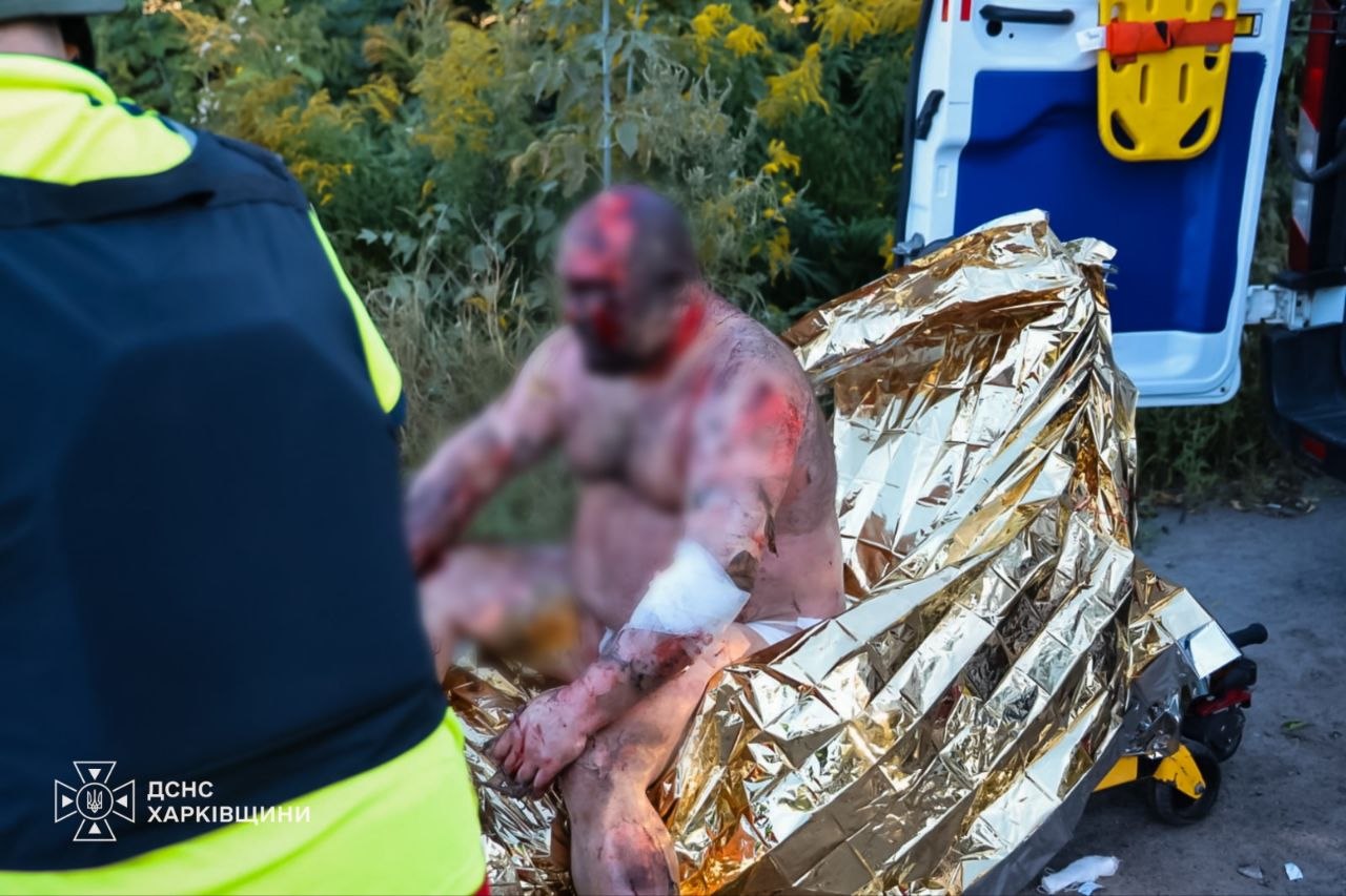 Атакували безпілотниками три АЗС у місті протягом дня : Новини Харкова