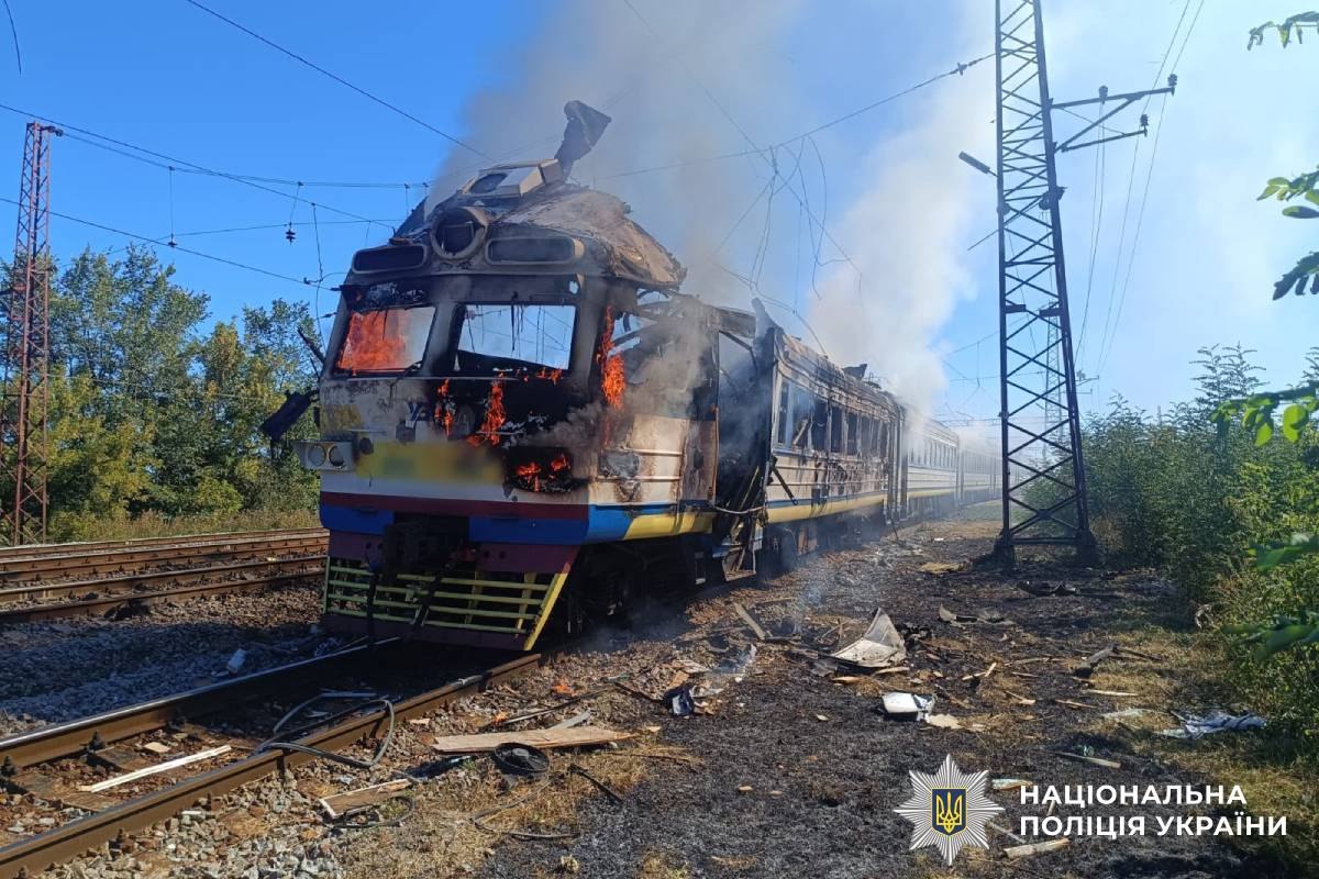 Атакували цивільний потяг росіяни - подробиці від поліції: Новини Харкова