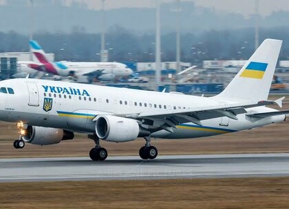 Літак президента України ледь не збили дроном над Молдовою: прем’єр-міністр Норвегії