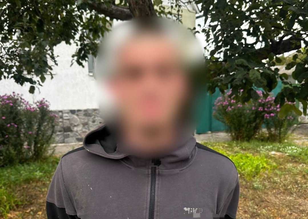 Побив та пограбував жінку біля магазину злодюга: Новини Харкова