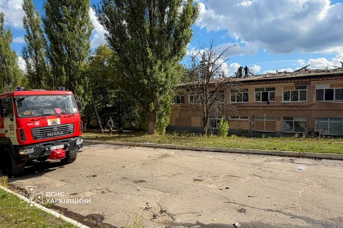 Новини Харкова: пожежа у Чугуєві після ракетного удару