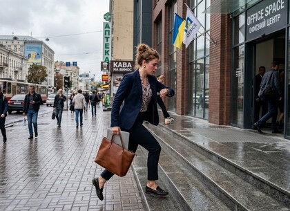 Чи має право роботодавець штрафувати за запізнення: пояснення норм Кодексу законів про працю