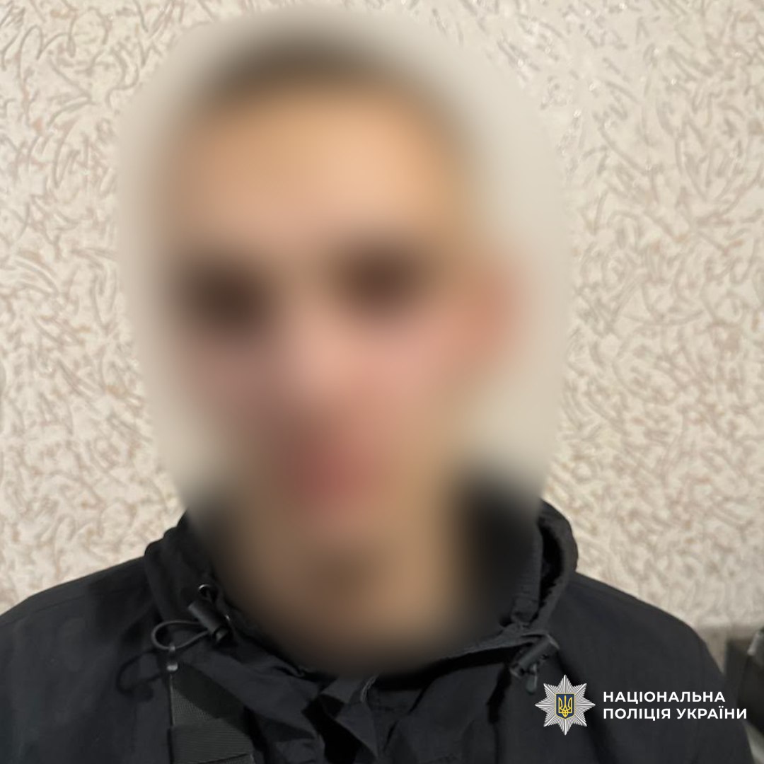 Протаранив авто та влаштував стрілянину біля дитячого майданчика п'яний водій: Новини Харкова