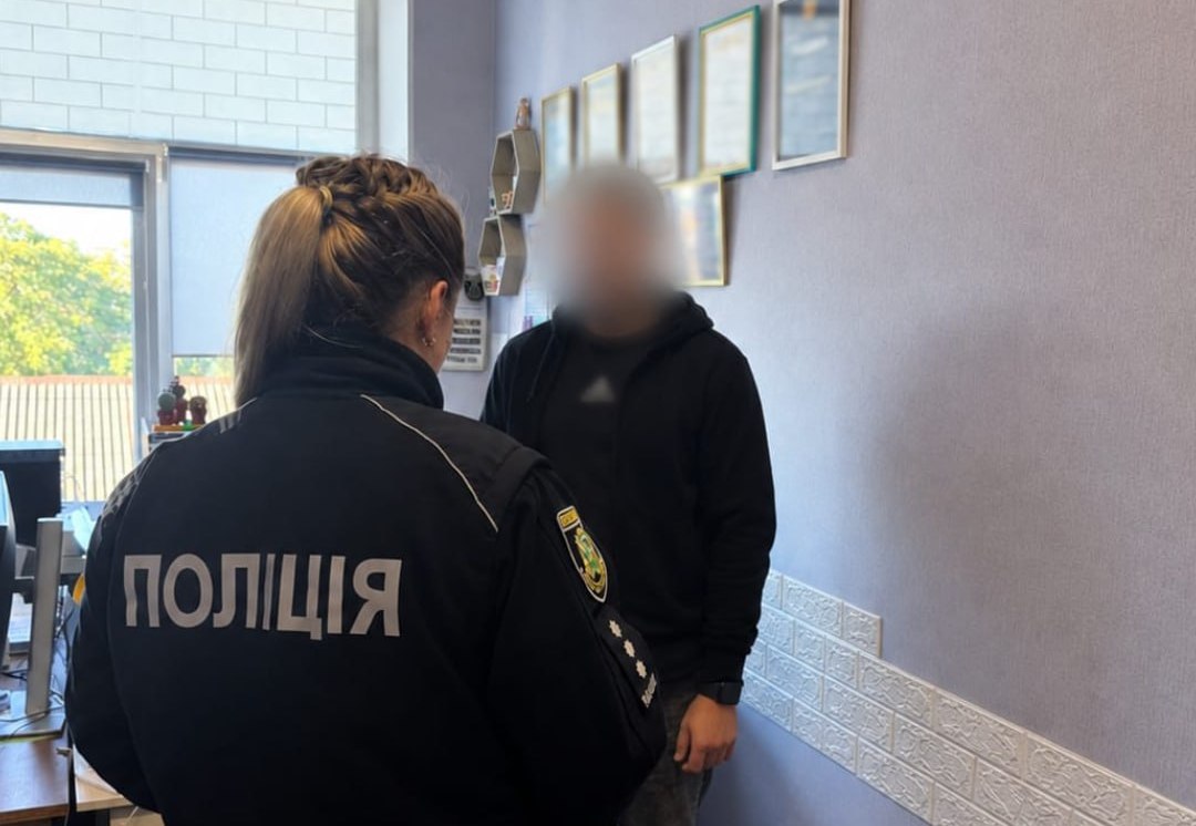 Намагався відкупити знайомого у патрульних та постане перед судом чоловік: Новини Харкова